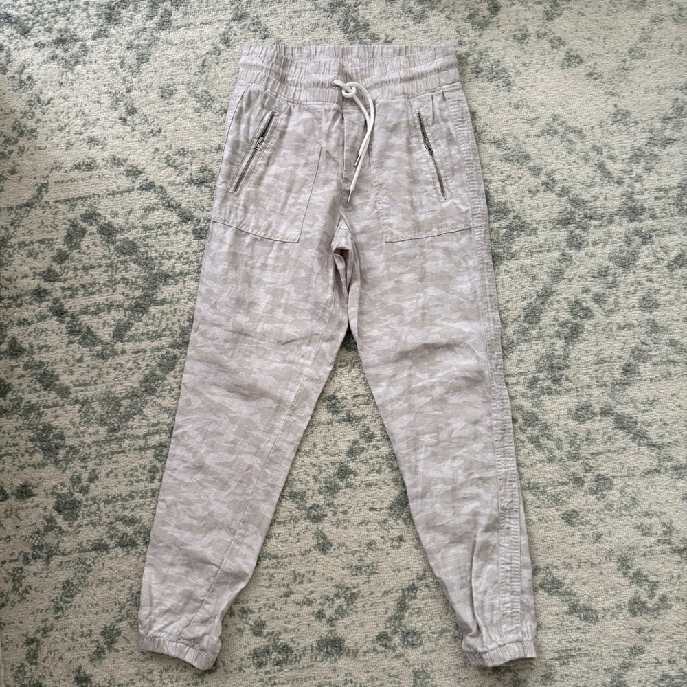 Athleta Light Gray Cabo Tide Linen Joggers